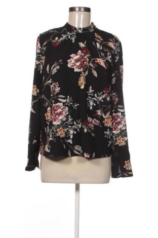 Дамска блуза ONLY, Размер M, Цвят Многоцветен, Цена 12,99 лв.