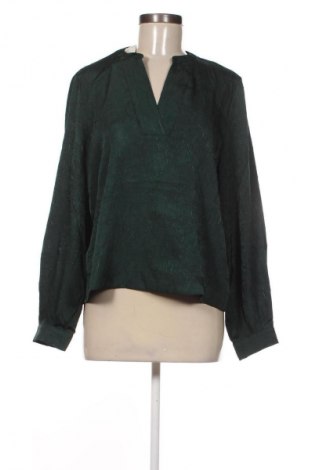 Дамска блуза Object, Размер M, Цвят Многоцветен, Цена 77,99 лв.