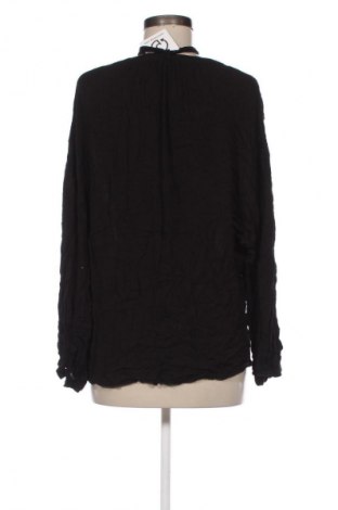 Дамска блуза Oodji, Размер M, Цвят Черен, Цена 10,99 лв.