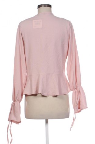 Damen Shirt Pretty Little Thing, Größe M, Farbe Aschrosa, Preis € 9,79