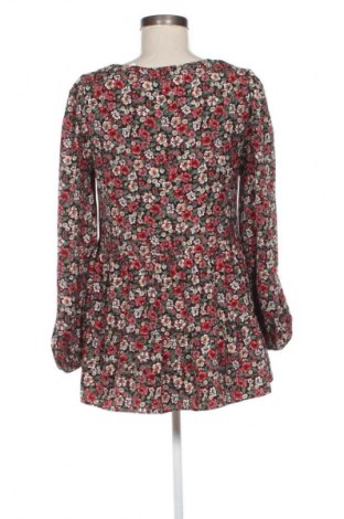 Γυναικεία μπλούζα Primark, Μέγεθος M, Χρώμα Πολύχρωμο, Τιμή 9,72 €