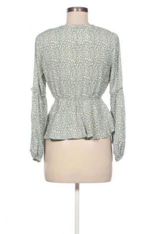 Дамска блуза SHEIN, Размер XS, Цвят Многоцветен, Цена 19,00 лв.