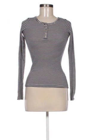 Дамска блуза Sinsay, Размер XS, Цвят Многоцветен, Цена 19,14 лв.