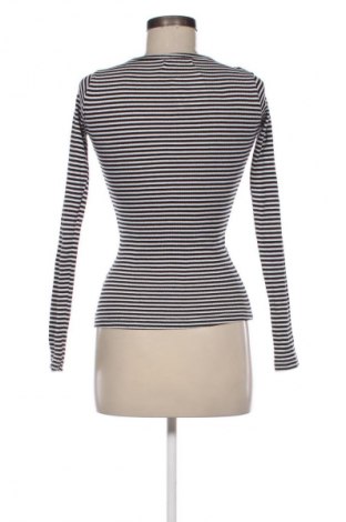 Дамска блуза Sinsay, Размер XS, Цвят Многоцветен, Цена 19,14 лв.