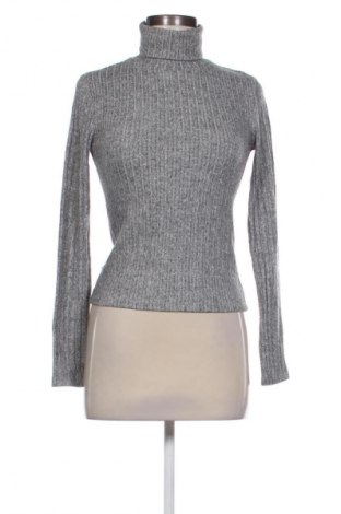 Дамска блуза Stradivarius, Размер S, Цвят Сив, Цена 7,99 лв.