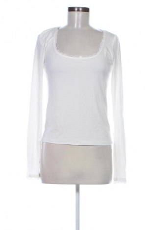 Дамска блуза Unbranded, Размер M, Цвят Бял, Цена 19,00 лв.