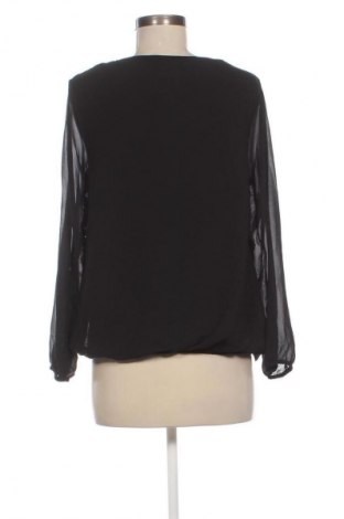 Дамска блуза Unbranded, Размер M, Цвят Бял, Цена 14,99 лв.