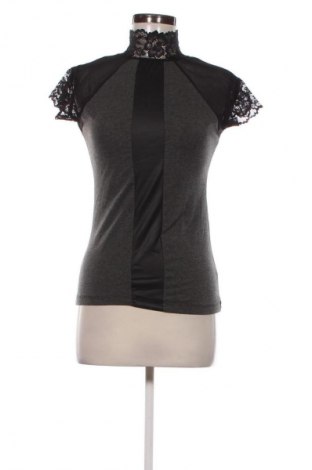 Дамска блуза Unbranded, Размер S, Цвят Многоцветен, Цена 19,00 лв.