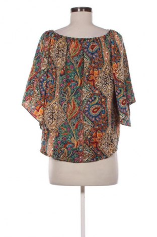 Дамска блуза Unbranded, Размер M, Цвят Многоцветен, Цена 19,00 лв.