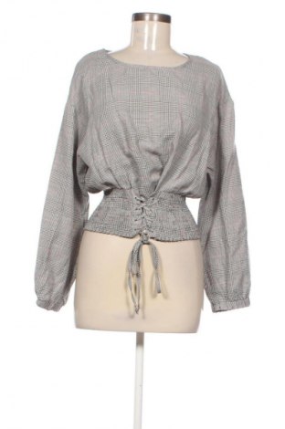 Дамска блуза Unbranded, Размер S, Цвят Многоцветен, Цена 19,00 лв.