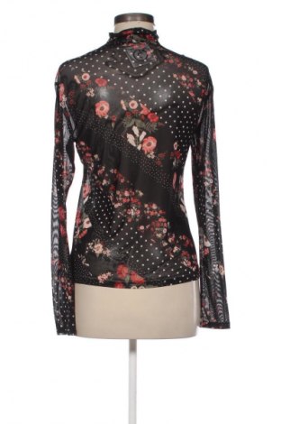 Női blúz VILA, Méret M, Szín Sokszínű, Ár 3 089 Ft