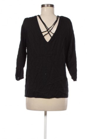 Дамска блуза Vero Moda, Размер L, Цвят Черен, Цена 12,99 лв.
