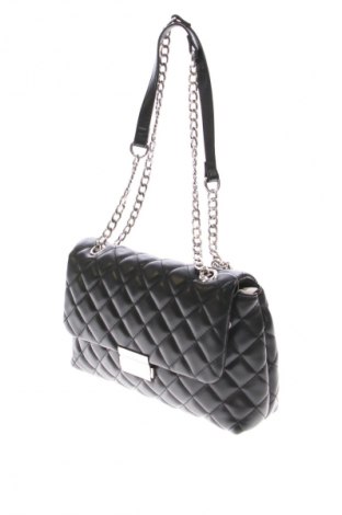 Γυναικεία τσάντα Bershka, Χρώμα Μαύρο, Τιμή 8,75 €