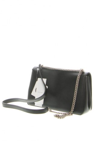 Дамска чанта Calvin Klein Jeans, Цвят Черен, Цена 97,14 €