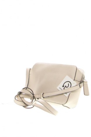 Γυναικεία τσάντα Guess, Χρώμα  Μπέζ, Τιμή 164,99 €