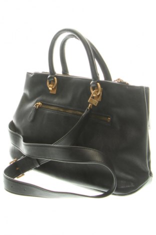 Дамска чанта Guess, Цвят Черен, Цена 117,99 лв.