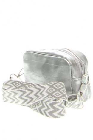 Női táska Unbranded, Szín Ezüstös, Ár 3 800 Ft
