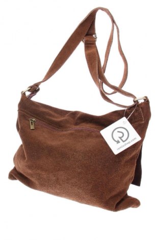 Дамска чанта Unbranded, Цвят Кафяв, Цена 58,65 лв.