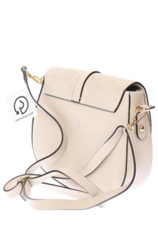 Дамска чанта Unbranded, Цвят Бежов, Цена 58,00 лв.