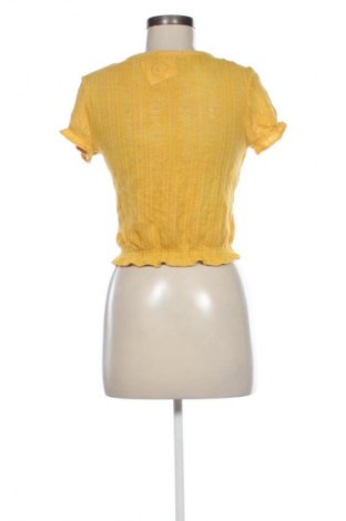 Дамска жилетка Bershka, Размер M, Цвят Жълт, Цена 15,66 лв.