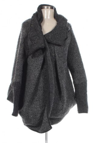 Дамска жилетка Daniel Hechter, Размер M, Цвят Сив, Цена 33,99 лв.