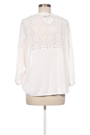 Damen Strickjacke Flame, Größe S, Farbe Weiß, Preis 24,40 €