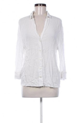 Γυναικείο πουκάμισο Bershka, Μέγεθος L, Χρώμα Λευκό, Τιμή 7,99 €