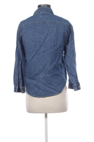 Дамска риза Levi's, Размер M, Цвят Син, Цена 55,00 лв.