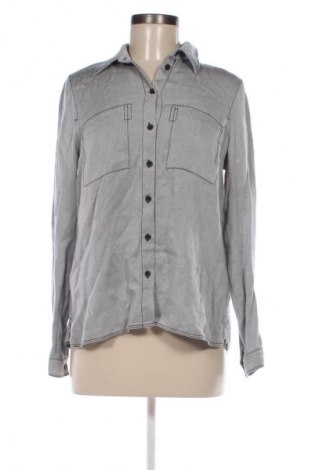 Дамска риза Reserved, Размер L, Цвят Сив, Цена 11,99 лв.