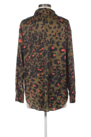 Γυναικείο πουκάμισο SHEIN, Μέγεθος M, Χρώμα Πολύχρωμο, Τιμή 12,83 €