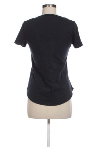 Dámské tričko Abercrombie & Fitch, Velikost M, Barva Modrá, Cena  226,00 Kč