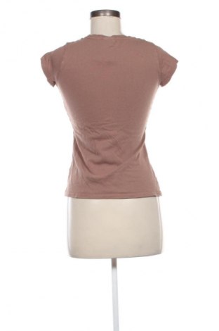 Tricou de femei Beloved, Mărime S, Culoare Maro, Preț 44,64 Lei