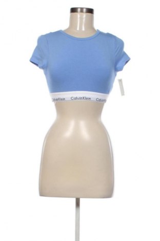 Damen T-Shirt Calvin Klein, Größe S, Farbe Blau, Preis € 36,99