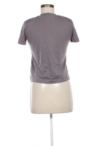 Női póló Calvin Klein, Méret S, Szín Szürke, Ár 6 786 Ft