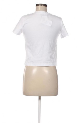 Γυναικείο t-shirt Calvin Klein Jeans, Μέγεθος XS, Χρώμα Λευκό, Τιμή 31,99 €