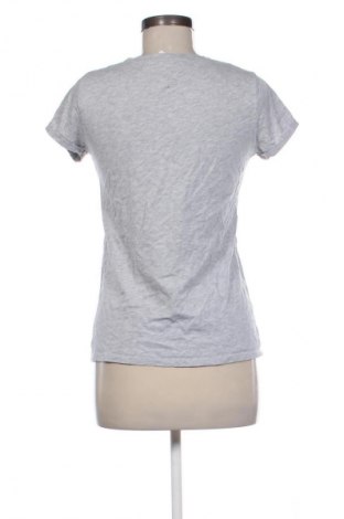 Дамска тениска Fb Sister, Размер S, Цвят Сив, Цена 16,99 лв.