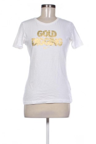 Női póló Nike, Méret M, Szín Fehér, Ár 5 404 Ft