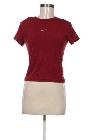 Női póló Nike, Méret S, Szín Piros, Ár 7 559 Ft