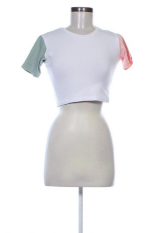 Tricou de femei Unbranded, Mărime M, Culoare Alb, Preț 44,74 Lei