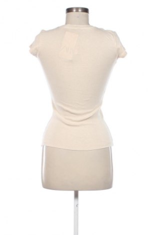 Дамска тениска Zara, Размер S, Цвят Бежов, Цена 28,50 лв.