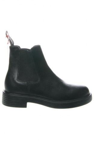 Botine de damă Camper, Mărime 40, Culoare Negru, Preț 1.239,99 Lei