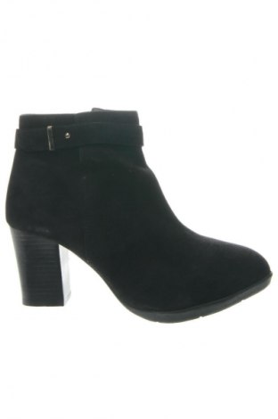 Damen Stiefeletten F&F, Größe 41, Farbe Schwarz, Preis 63,43 €