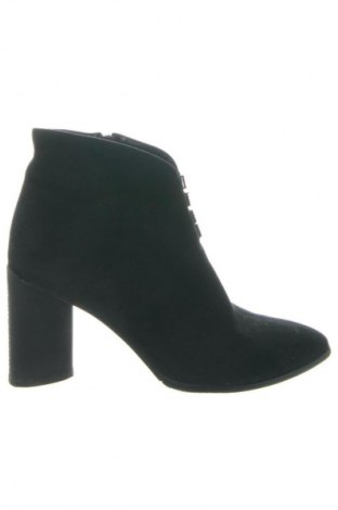 Damen Stiefeletten Feeling, Größe 35, Farbe Schwarz, Preis € 51,70