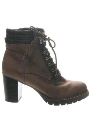 Дамски боти Graceland, Размер 42, Цвят Кафяв, Цена 63,08 лв.