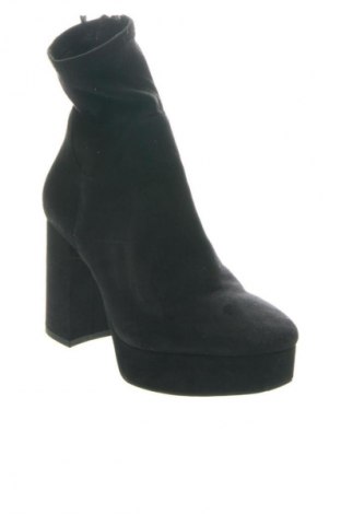 Дамски боти H&M, Размер 37, Цвят Черен, Цена 63,08 лв.