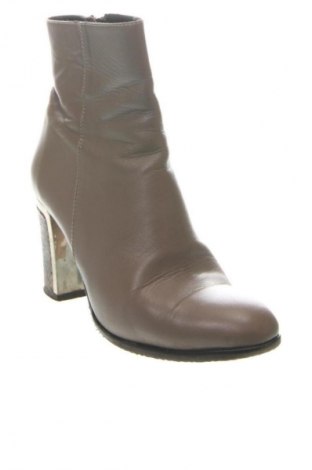 Damen Stiefeletten Il Passo, Größe 37, Farbe Beige, Preis 110,40 €