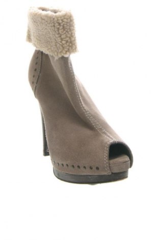 Γυναικεία μποτάκια Miss Sixty, Μέγεθος 38, Χρώμα  Μπέζ, Τιμή 110,49 €