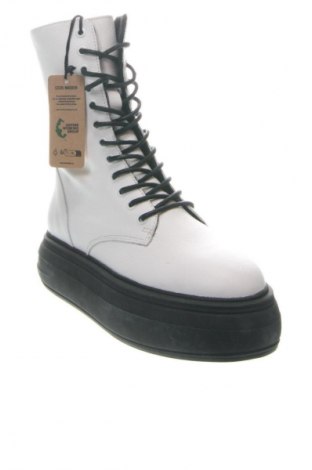 Dámské boty  Steve Madden, Velikost 37, Barva Bílá, Cena  3 349,00 Kč