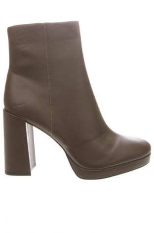 Damen Stiefeletten Steve Madden, Größe 44, Farbe Braun, Preis 119,99 €