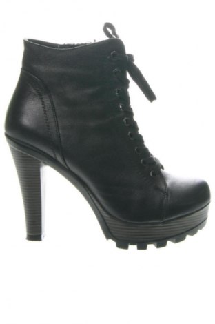 Дамски боти Tsakiris Mallas, Размер 39, Цвят Черен, Цена 101,66 лв.